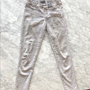 Grey Wash Skinny Jean